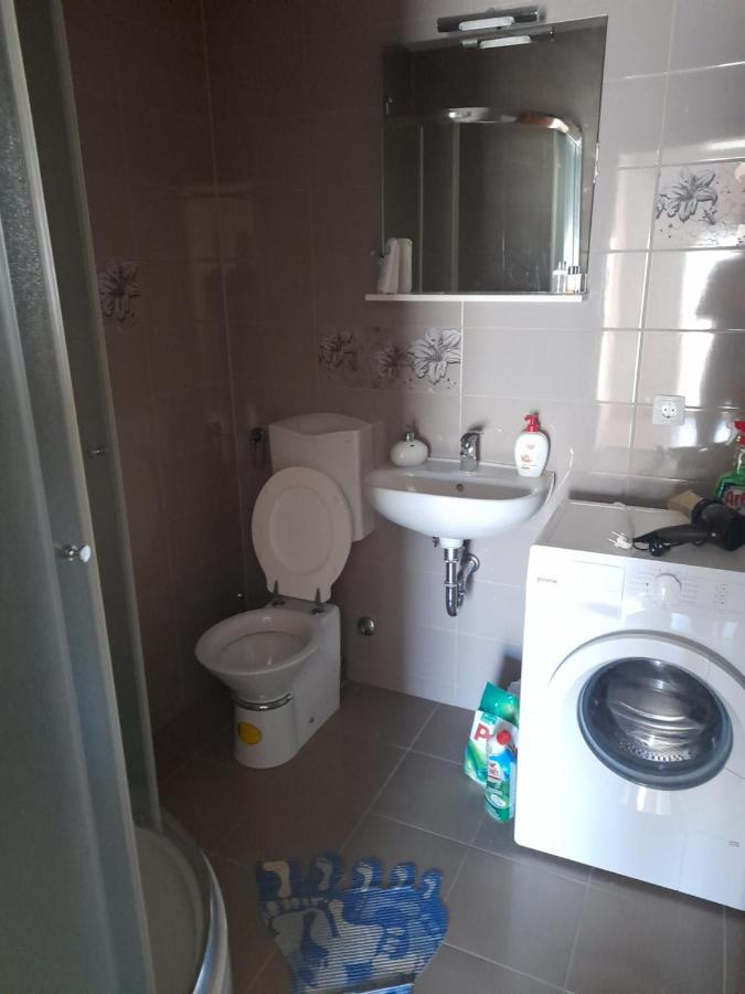 Apartman Zoran リヴノ エクステリア 写真