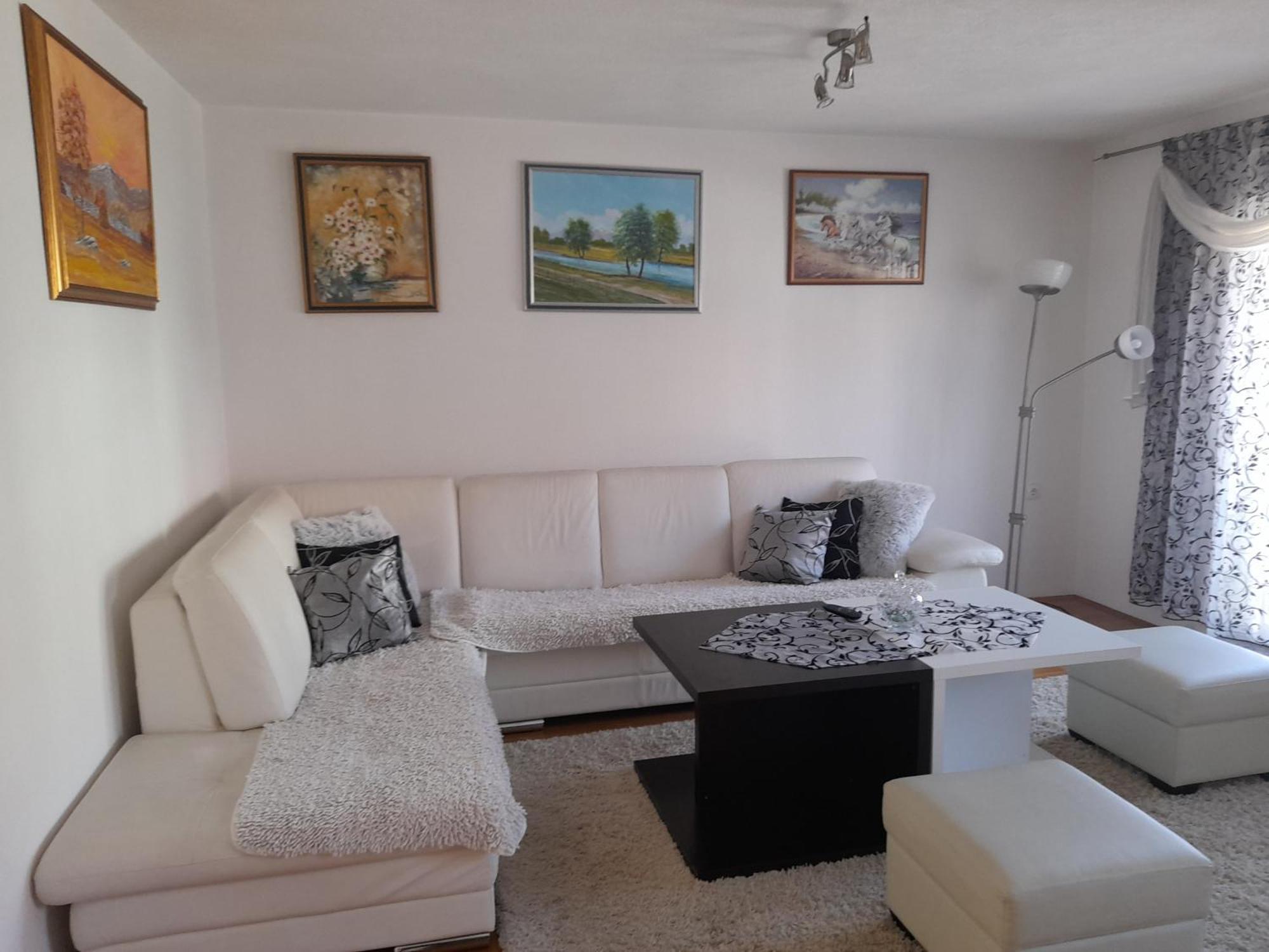 Apartman Zoran リヴノ エクステリア 写真