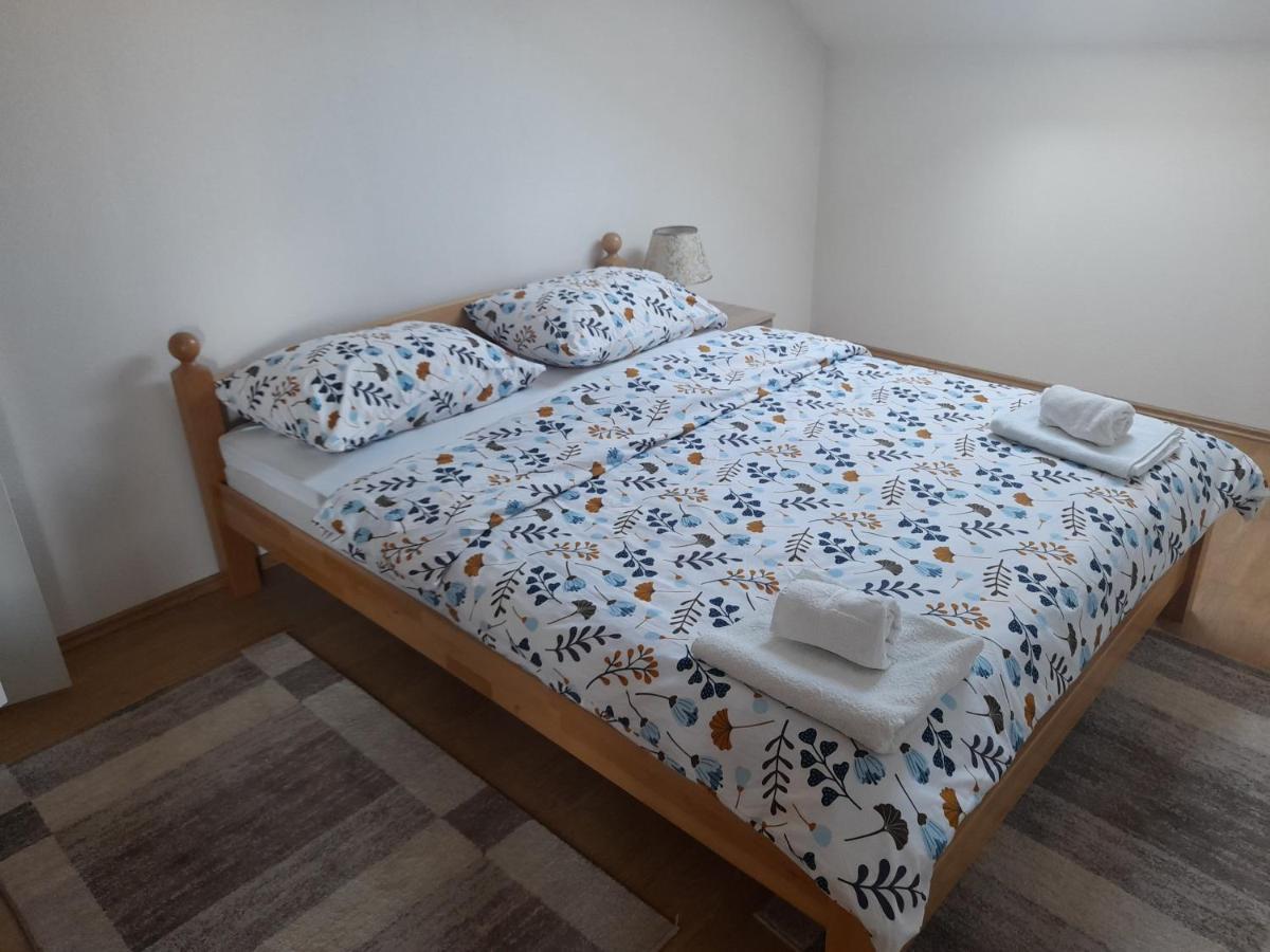 Apartman Zoran リヴノ エクステリア 写真